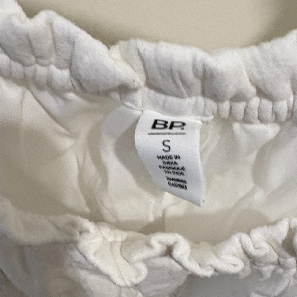 BP White Puff Sleeve dress - Picture 4 of 5